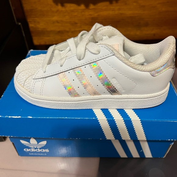 Kids adidas superstar - Picture 2 of 2